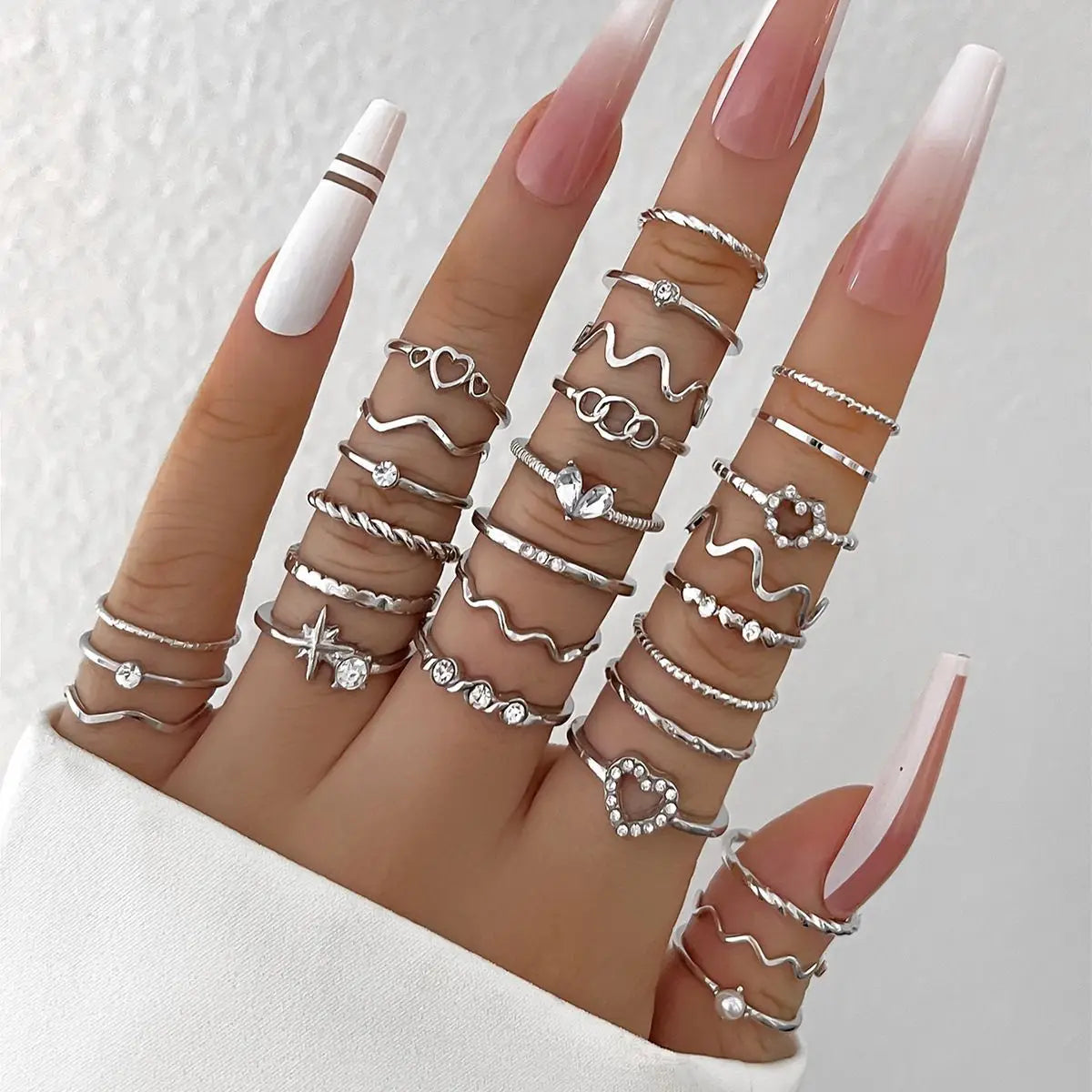 Elegant ring set
