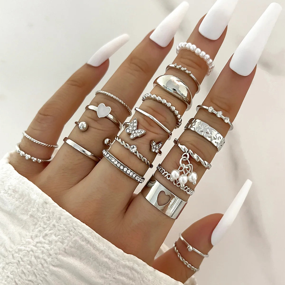 Elegant ring set