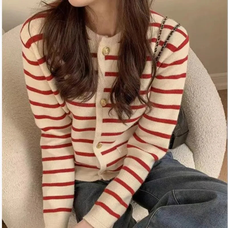 Women's cardigan